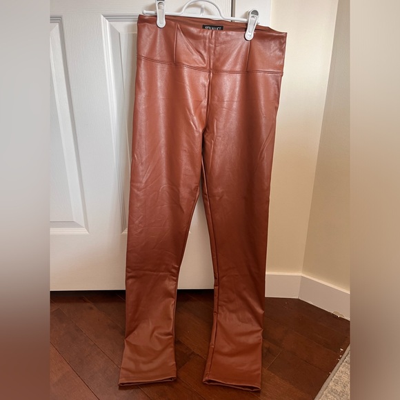 Brown Faux Leather Leggings, Size Large, BRAND NEW - Picture 2 of 6